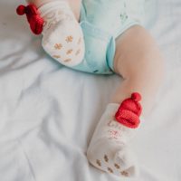 جوارب مواليد طويلة بيج 
