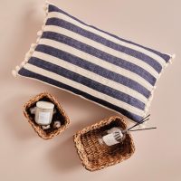 Precy Throw Pillow Navy (30x50 cm)