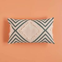 Vendi Cushion Green - 30x50 cm