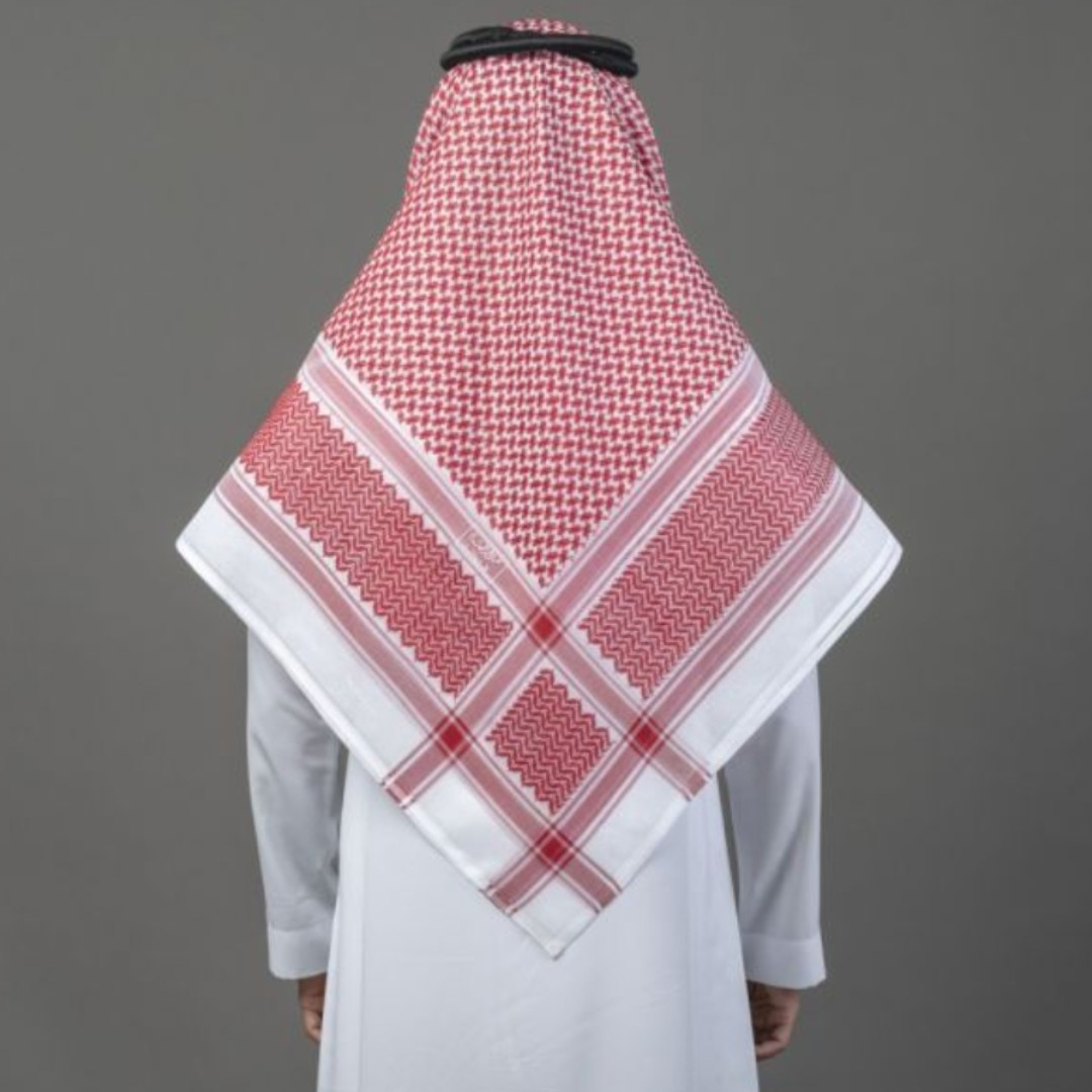 البسام الانجليزي بيسك احمر